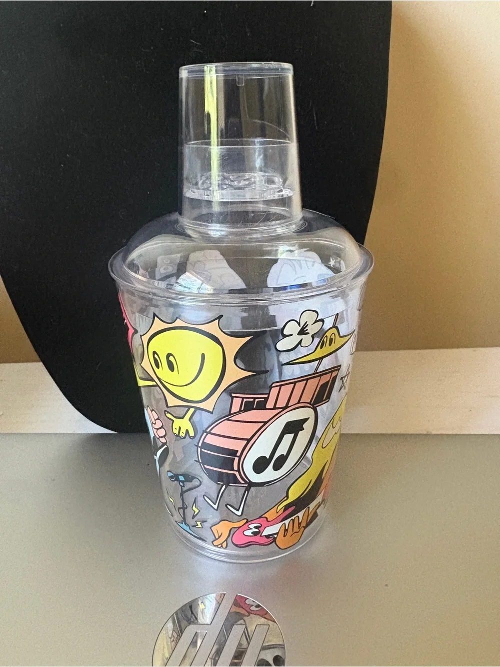 Upper Hand Art Cartoon Plastic Tumbler
